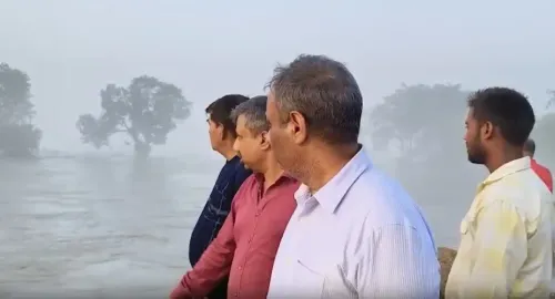 Kushinagar flood: Narayani breach hits 20-25 villages, CM Yogi acts