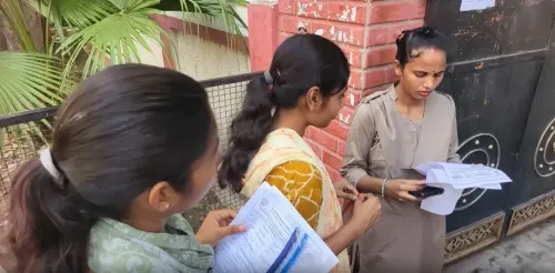 यूपी टीईटी 2025 का दूसरा दिन: 60 जिलों में कड़ी सुरक्षा, प्रयागराज के 53 केंद्रों पर परीक्षा जारी