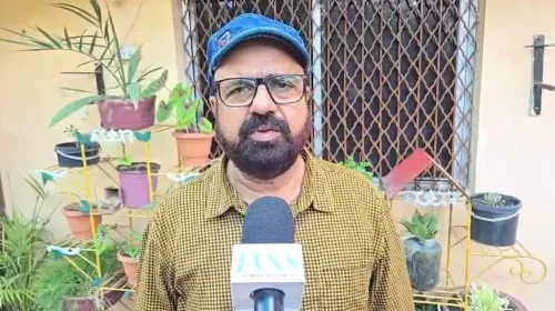 NEET-UG 2026: Nagpur candidate's father denies receiving revised admit card for Abu Dhabi centre
