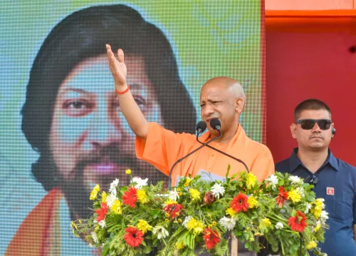 Yogi Adityanath Promises to Implement ‘Bulldozer Theory’ in West Bengal if BJP Wins