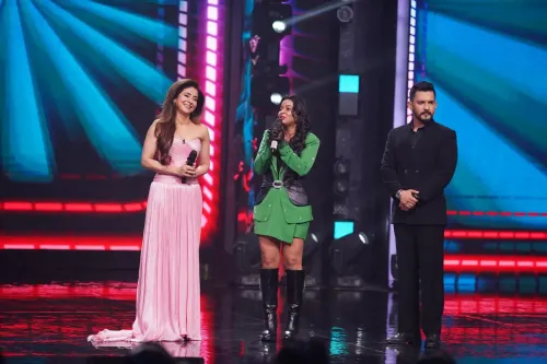 Did Urmila Matondkar Surprise a Contestant with a Gift After Her ‘Rangeela Re’ Performance on Indian Idol 16?