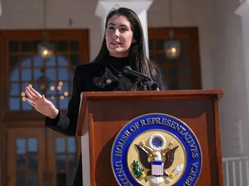 US bill targets foreign-paid influencers under FARA disclosure law