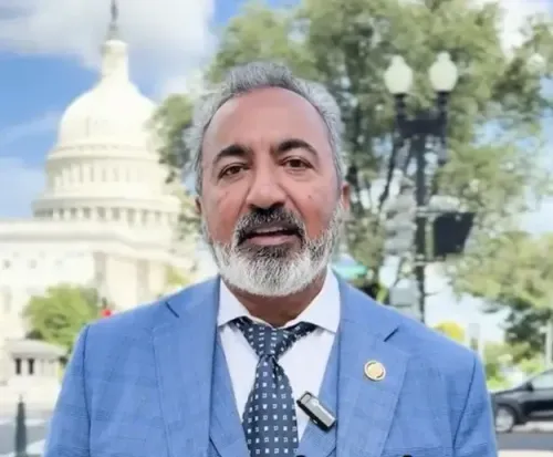 Should the US Congress Unite to Safeguard India Relations?