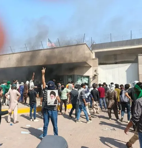 US Embassy in Pakistan Suspends Visa Services Amid Protests