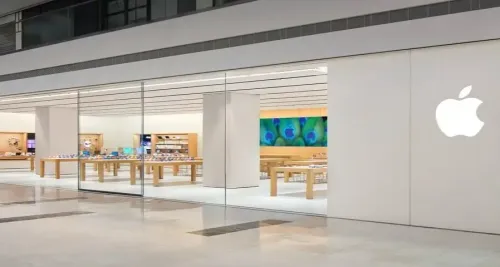 FTC Raises Concerns About Apple News Service Bias