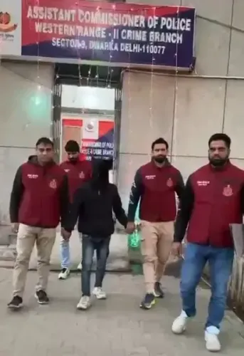 उत्तम नगर में पुलिस की बड़ी कार्रवाई, अवैध शराब सप्लायर राजू कश्यप गिरफ्तार