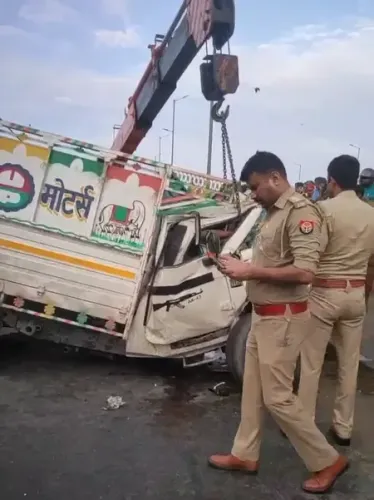 उत्तर प्रदेश:  आगरा में हुए दो सड़क हादसों में छह लोगों की मौत, कई घायल 