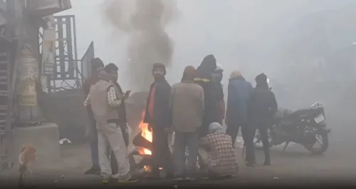 क्या उत्तर प्रदेश में घने कोहरे और कड़ाके की ठंड ने जनजीवन को प्रभावित किया?