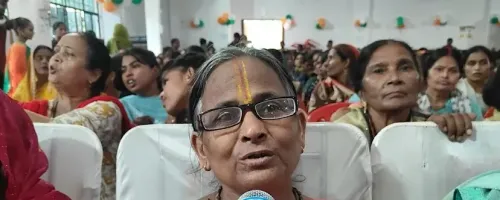 यूपी में 'लोकमाता अहिल्याबाई मातृशक्ति यात्रा योजना' लॉन्च, 60+ महिलाओं को UPSRTC बसों में आजीवन मुफ्त यात्रा