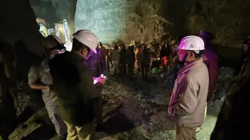 क्या उत्तर प्रदेश के सोनभद्र में खदान धंसने से हुई दुर्घटना ने दो की जान ले ली?