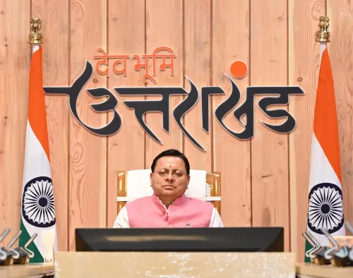 क्या उत्तराखंड में भारी बारिश के चलते रेड अलर्ट और उत्तरकाशी में भूस्खलन हुआ?