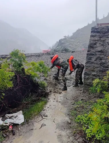 What Actions is the Indian Army Taking After the Uttarkashi Cloudburst?