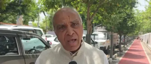 सपा सांसद जावेद अली के 'बहुसंख्यक जहरीला' बयान पर BJP-कांग्रेस की कड़ी निंदा