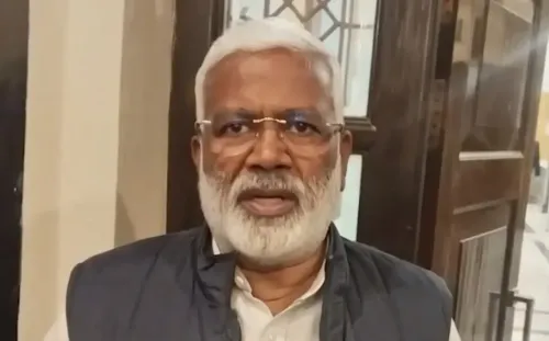 क्या वंदे मातरम की चर्चा में सभी को भाग लेना चाहिए? कांग्रेस ने महापुरुषों को किया दरकिनार: स्वतंत्र देव सिंह