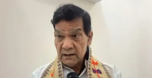 वाराणसी जलभराव: एके शर्मा का कड़ा रुख, नालों में बोरी डालने वालों पर FIR दर्ज