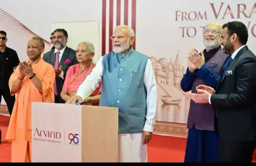 वाराणसी में अरविंद लिमिटेड की गारमेंट यूनिट का उद्घाटन, ₹150 करोड़ निवेश से 1,000+ को रोज़गार