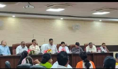 वाराणसी में पीएम मोदी के कार्यक्रम के लिए मातृशक्ति को मिली प्रमुख जिम्मेदारी