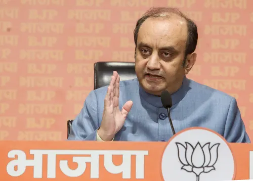 सुधांशु त्रिवेदी का विपक्ष पर हमला: नेतृत्व और जमीन का संबंध