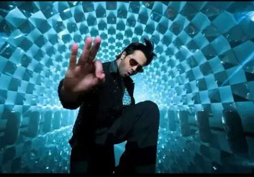 वरुण धवन का बर्थडे जैम 'वाओ' रिलीज, हार्डी संधू और किरण बाजवा की आवाज ने किया धमाल