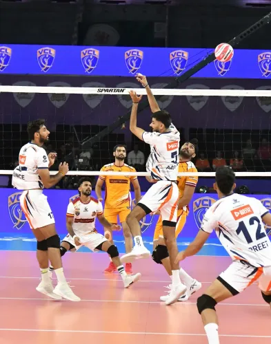 VCL 2026: Ayodhya Garjan sweep Emperia Marathas 3-0, Haryana Hurricanes edge Hoogly Hitters 2-1
