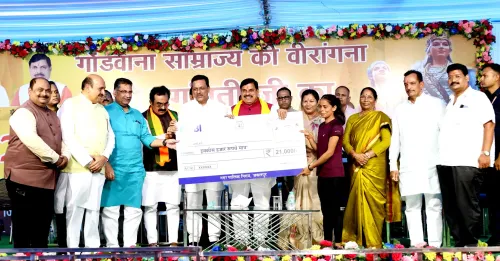 क्या रानी दुर्गावती वीरता, पराक्रम और बलिदान की प्रतीक हैं?