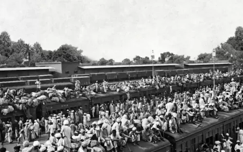 विभाजन विभीषिका स्मृति दिवस पर अमित शाह, गडकरी, योगी समेत कई नेताओं ने दी श्रद्धांजलि