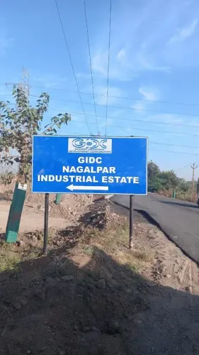How Will the Vibrant Gujarat Regional Conference Highlight Investment Opportunities in the New Medical Device Park?