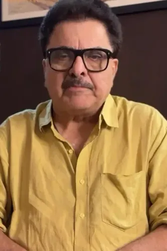 वाइस एडमिरल संजय साधु बने युद्धपोत उत्पादन के नए नियंत्रक, अशोक पंडित बोले- 'भारत माता की जय'
