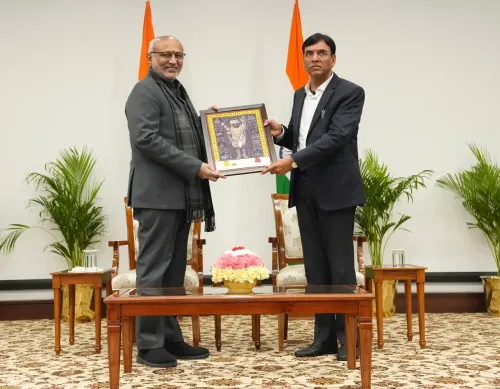 How Does Vice President Radhakrishnan Inspire NSS Volunteers to Embrace Discipline?