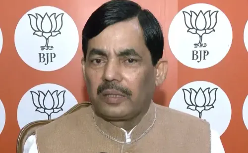 क्या राहुल गांधी विदेश जाकर देश को बदनाम करने से बचेंगे? शाहनवाज हुसैन की नसीहत