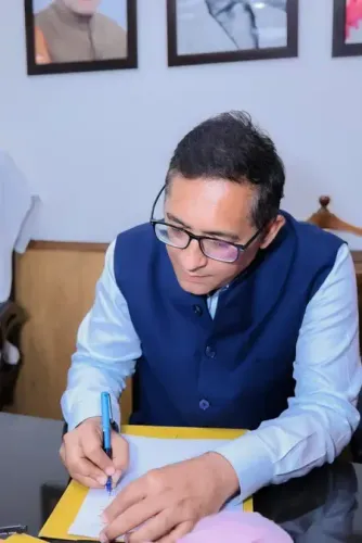 विधि आयोग के सदस्य हितेश जैन ने कुछ पूर्व जजों को दिया जवाब, बोले- इस लॉबी को बेनकाब करना जरूरी