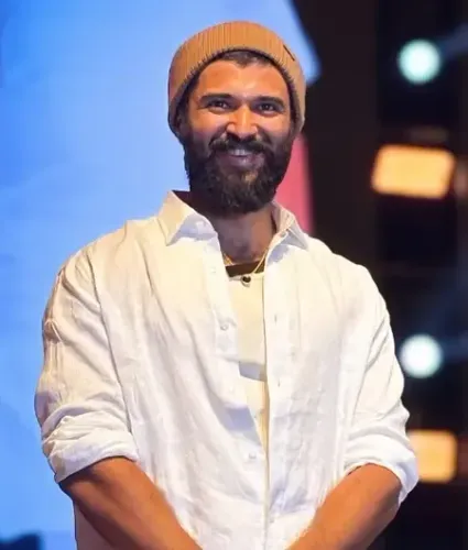 Is English Supremacy Overrated? Vijay Deverakonda Thinks So!