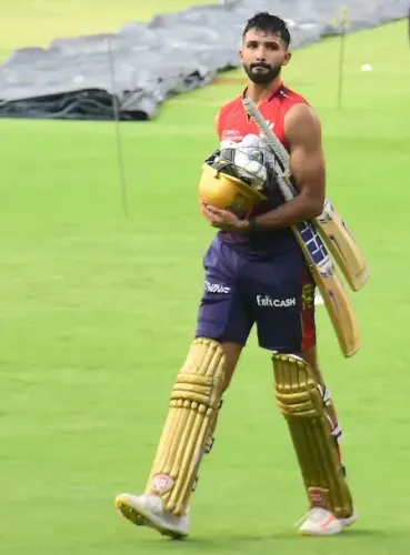 How did Padikkal and Karun's centuries lead Karnataka to victory against Kerala?