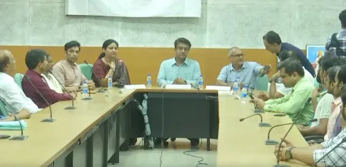 JNU में कुलजीत सिंह चाहल का आह्वान: 'विकसित भारत 2047' का सपना पूरा करेगी युवा पीढ़ी