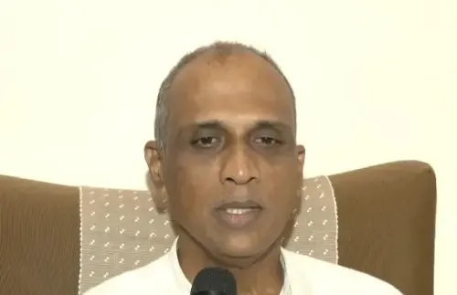 एसआईआर पर विपक्ष का केंद्र पर हमला: NCP-SP ने कहा- मताधिकार छीना जा रहा है, CEC के इस्तीफे की माँग