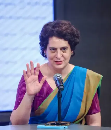 'विपक्षी नेता को सदन में बोलने नहीं देते', प्रियंका गांधी वाड्रा का आरोप
