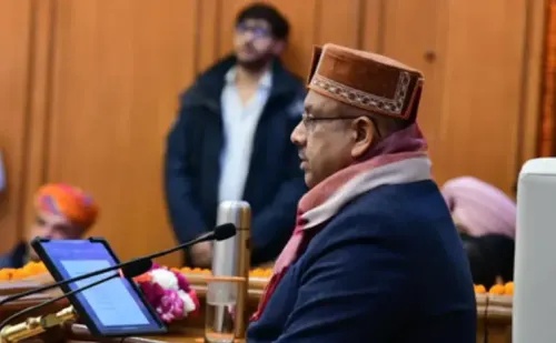 क्या विशेषाधिकार समिति ने केजरीवाल के खिलाफ उचित कार्रवाई की सिफारिश की?