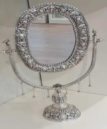 'Vocal for Local': Gifted 'Swadeshi' things to world leaders during G-20 Summit, says PM Modi