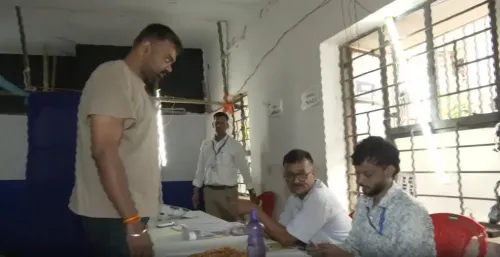 Bankipur bypoll voting underway in Patna; NDA confident of win