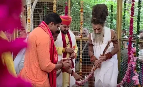 बृजभूषण शरण सिंह ने वृंदावन में रितेश्वर महाराज का लिया आशीर्वाद, बरी होने के बाद पहला कार्यक्रम