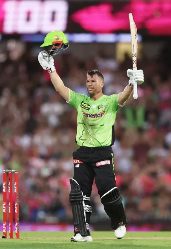 Did Warner Extend His Contract with Sydney Thunder?