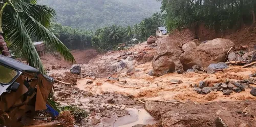 Wayanad MP Priyanka Gandhi Applauds Central Government's Declaration of Landslide as 'Severe Disaster'