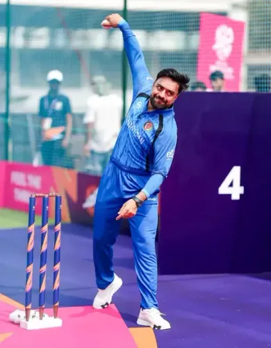 What Did Rashid Khan Say About Afghan Women Cricketers Living in Exile?