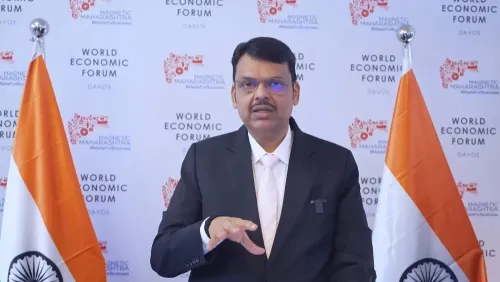 What Did CM Fadnavis Announce Regarding MoUs Worth Rs 30 Lakh Cr at WEF Summit?