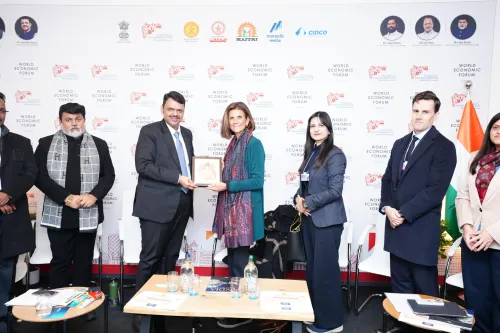 What Agreements Were Made at the WEF Summit for the Raigad Pen Growth Centre?