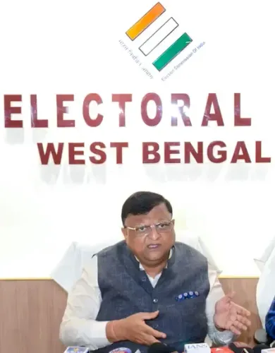 West Bengal CEO submits post-poll violence report to Governor R.N. Ravi