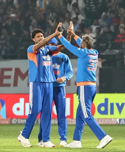 How Did Indian Bowlers Exploit the Conditions Against South Africa?