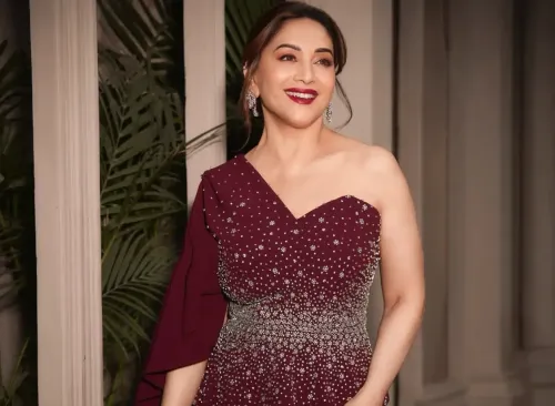 What Did Aamir Khan Say About Madhuri Dixit’s Beauty and Work Ethic?