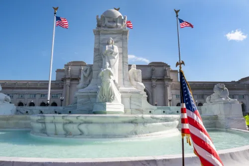 White House Shares Image of Columbus Circle Fountain