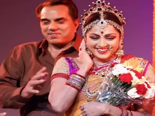 क्या धर्मेंद्र के निधन के बाद हेमा मालिनी ने अपने दर्द का इज़हार किया?